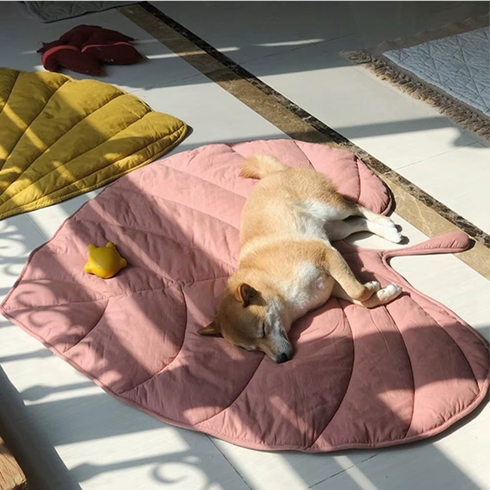 Breathable Cooling Leaf Mat for Small to Large Dogs & Cats – Car Friendly